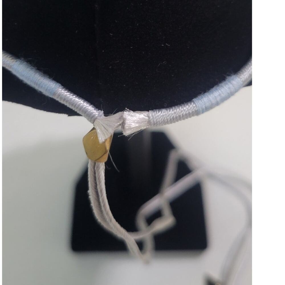 Serefina Anthropologie Necklace Beaded Stones Gold & White Adjustable NWOT - Picture 4 of 6